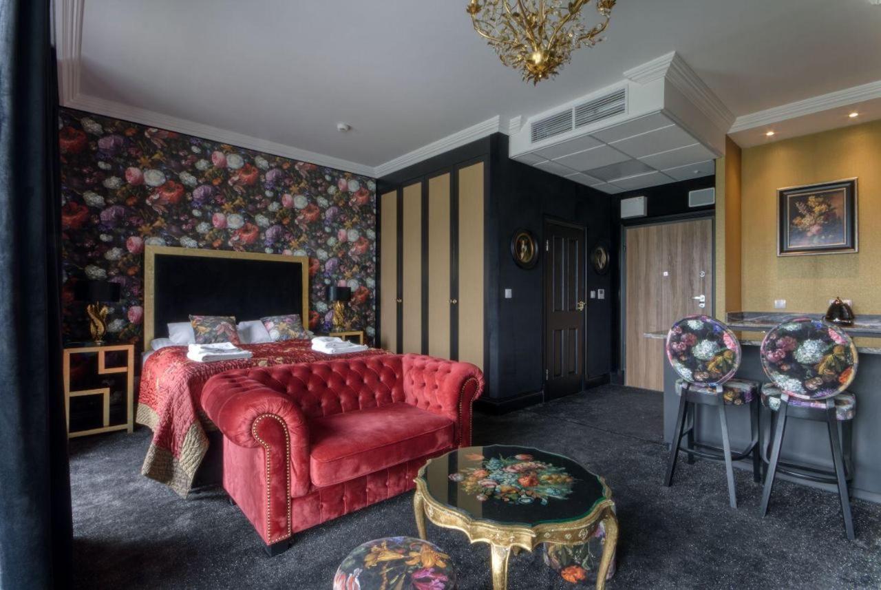Prymasa Tysiaclecia 83A By Homeprime Warsaw Luaran gambar