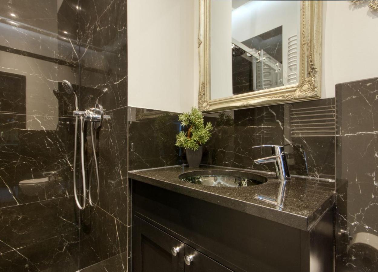 Prymasa Tysiaclecia 83A By Homeprime Warsaw Luaran gambar